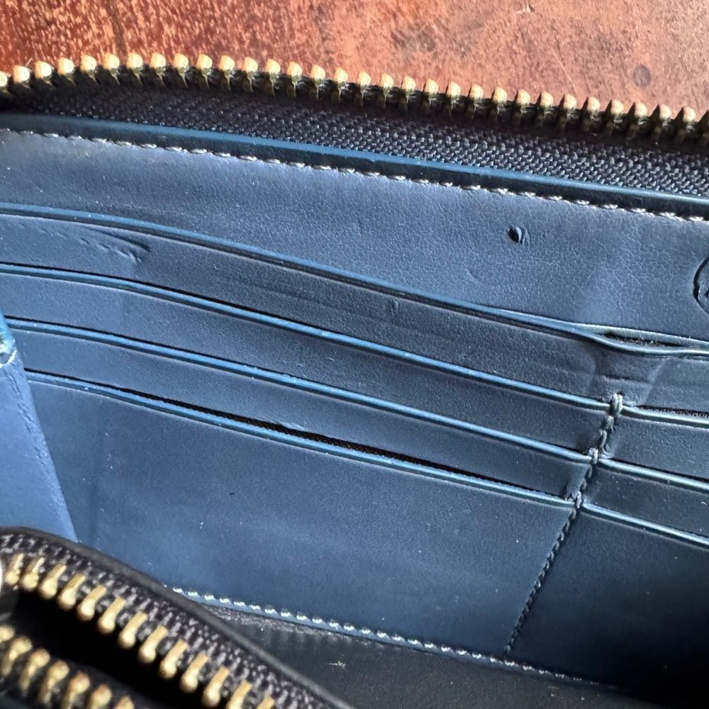 Coach Deep Blue Accordion Long Wallet - Picture 8 of 15